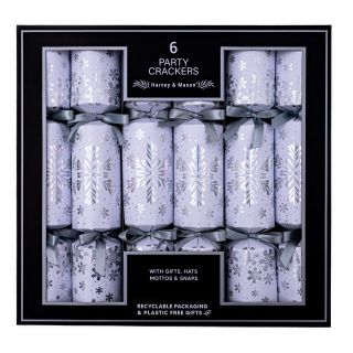 Harvey & Mason - 6 Christmas Dinner Crackers - Silver & White - Holographic Snowflakes